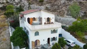Alsancak Villa