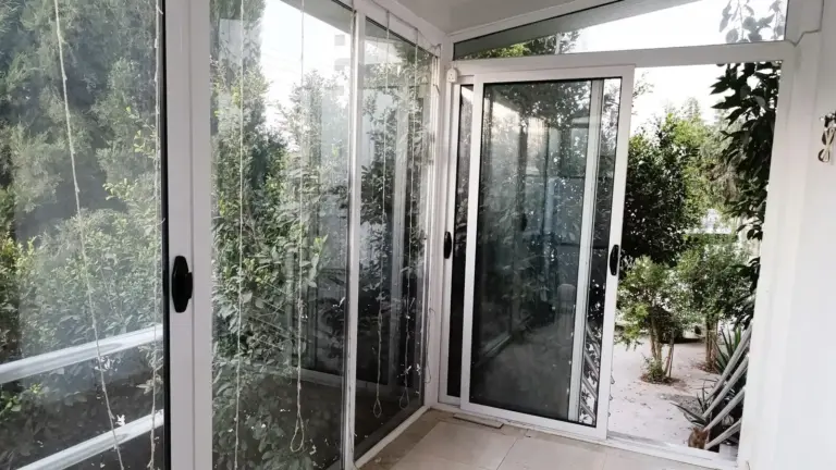 Apartment — קרסוס