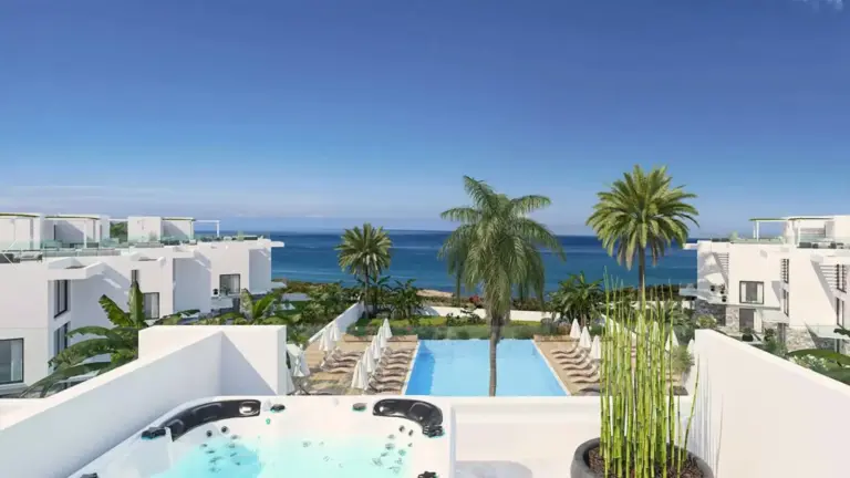 Apartment — Salos Beach 1-Slaapkamer Appartement met Terras, 66m²