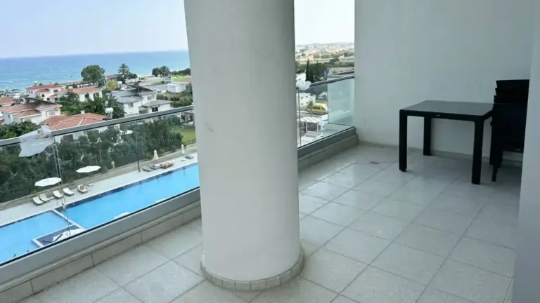 Apartment — W pełni umeblowane studio z widokiem na morze w Abelia Residence – Cypr Północny