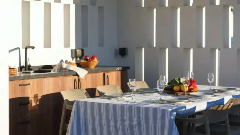 Apartment — مدیتررا بی – زندگی لوکس ساحلی در قبرس شمالی