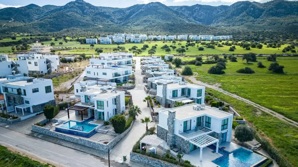 Aqua West
