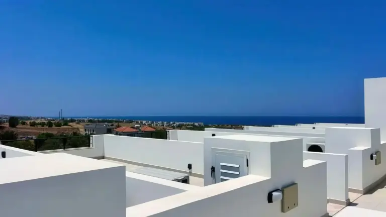 Penthouse — Bahamas Homes Apartments in Esentepe – from £60,000
