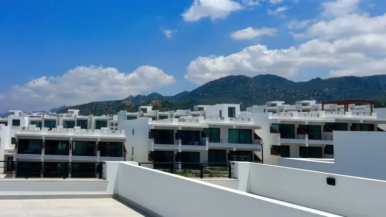 Penthouse — Bahamas Homes Apartments in Esentepe – from £60,000