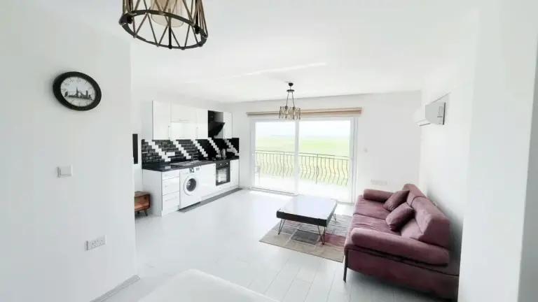 Studio — Furnished 1+1 Apartment with Panoramic Mountain Views – Edelweiss