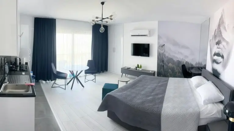 Studio — Möblierte 1+1 Wohnung mit Panoramablick auf die Berge – Edelweiss