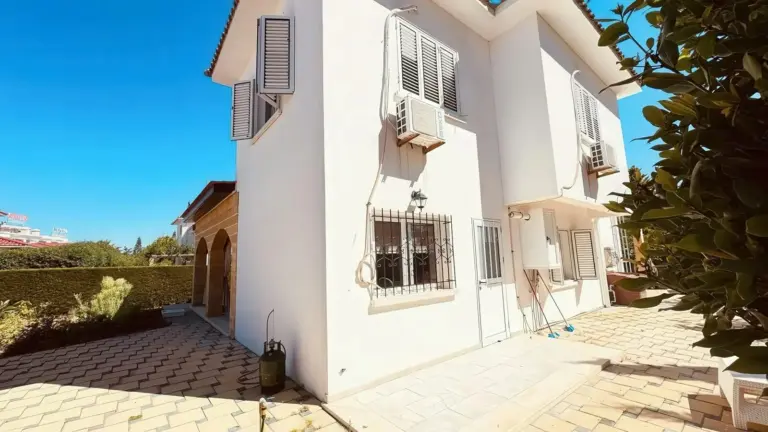 Villa — Boğaz Villa's