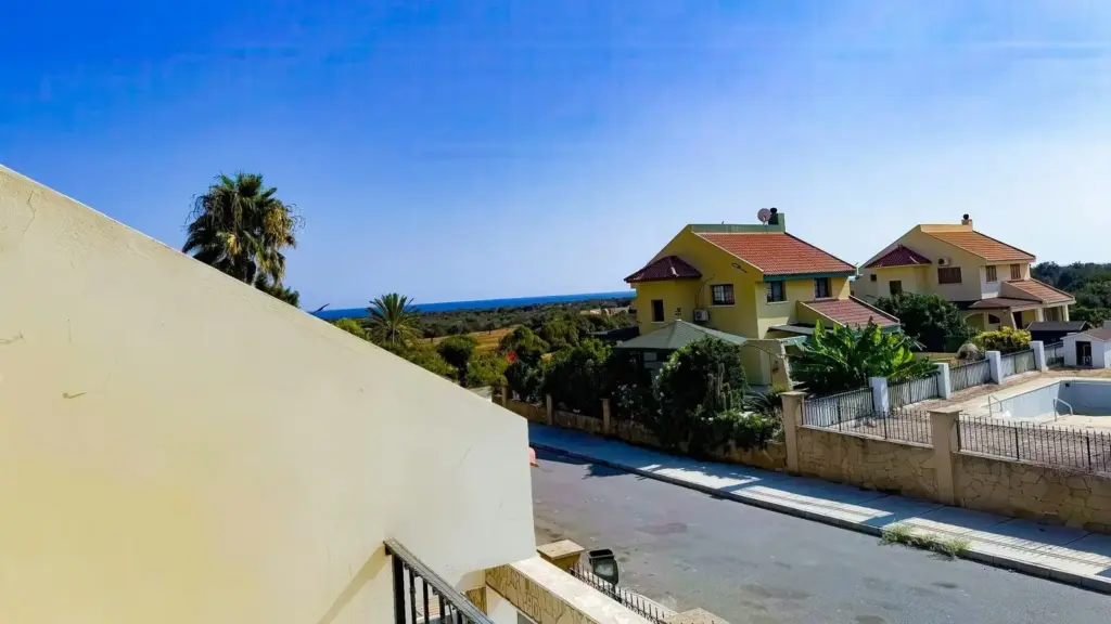Villa — Villa's Kumyalı