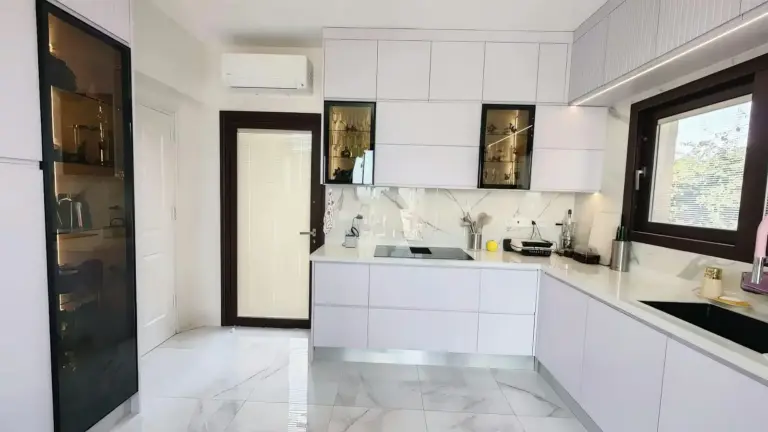 Villa — Pınar Karşıyaka